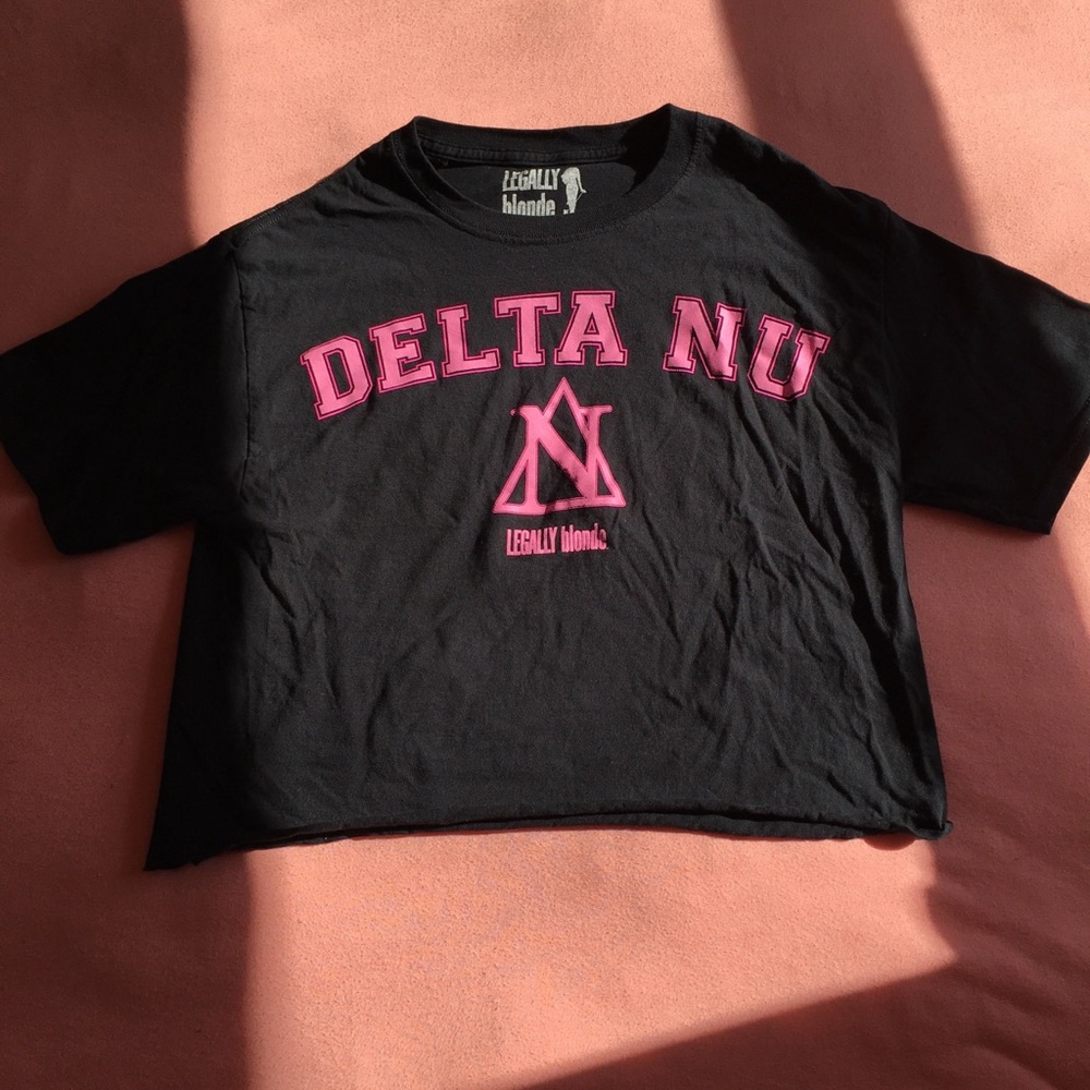 Legally blonde crop top.